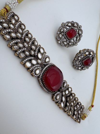 Ira Red Victorian Choker Set