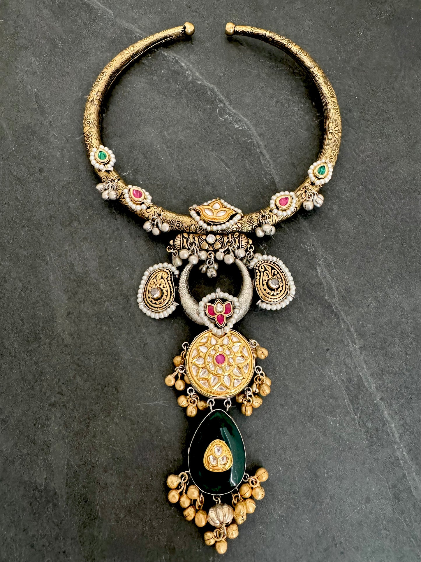 ANYA TWO-TONE HASLI PENDANT NECKLACE