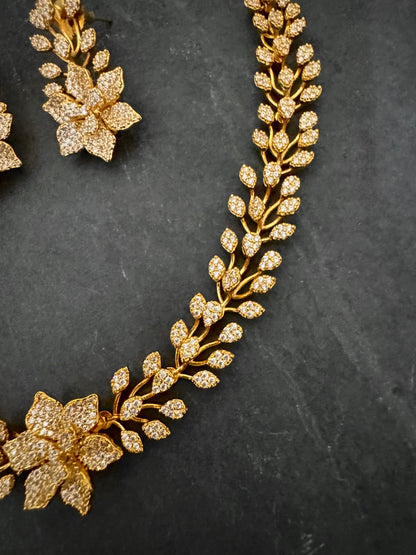 MIA CZ FLORAL GOLD NECKLACE SET