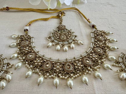 Shawna Pearl necklace set