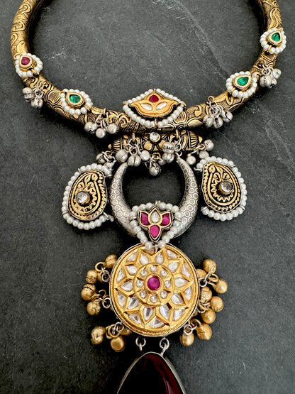 ANYA TWO-TONE HASLI PENDANT NECKLACE