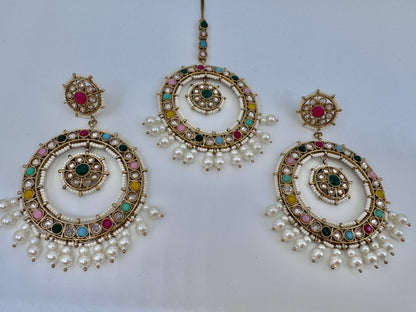 Amber Geometric Earrings Mangtika Set