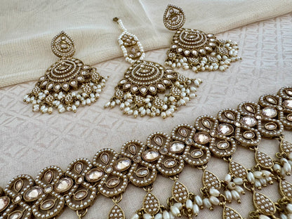 ALISHA BOHO PEARL FRINGE CHOKER SET