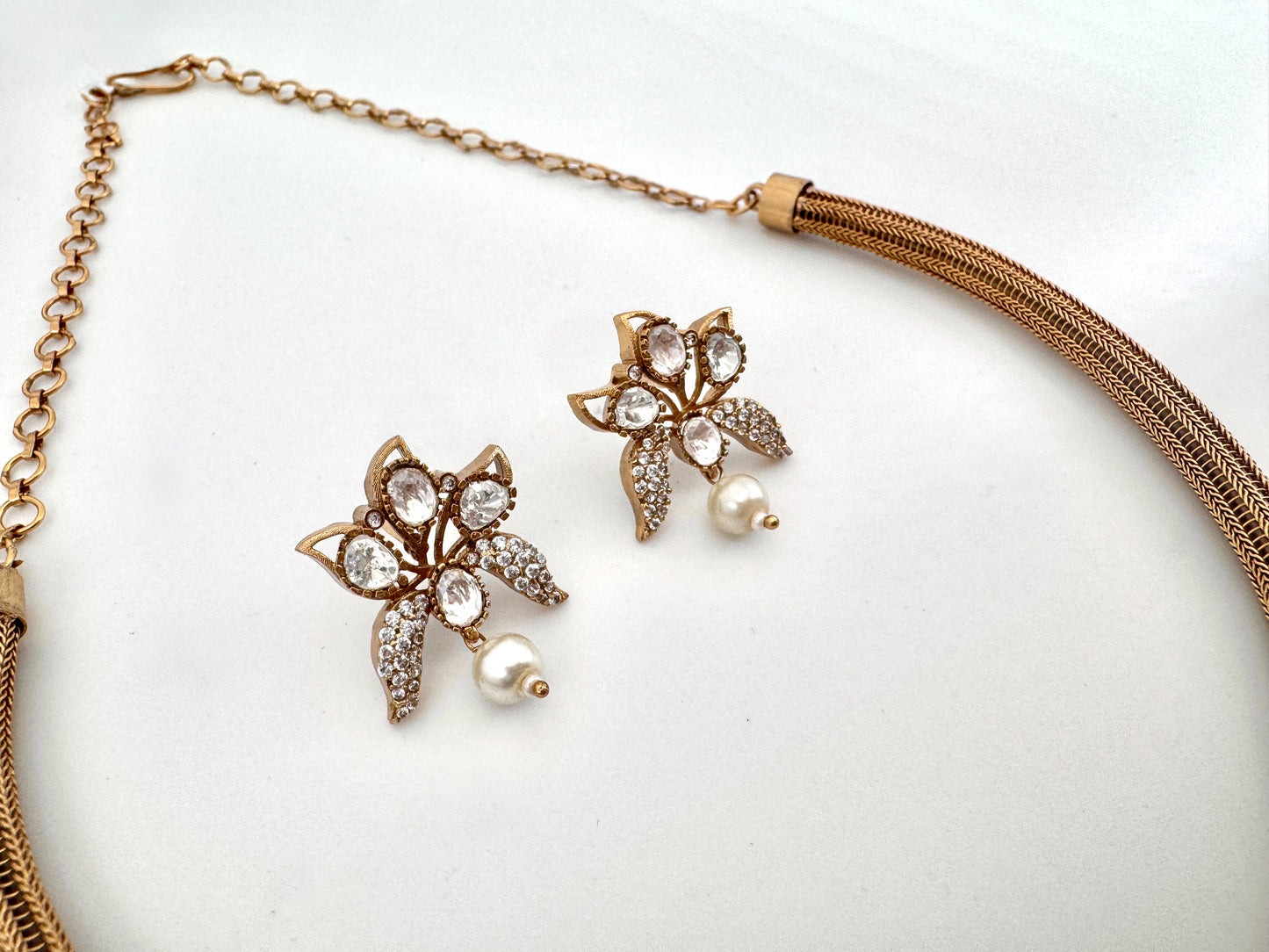 Aria Agate Hasli Necklace Set