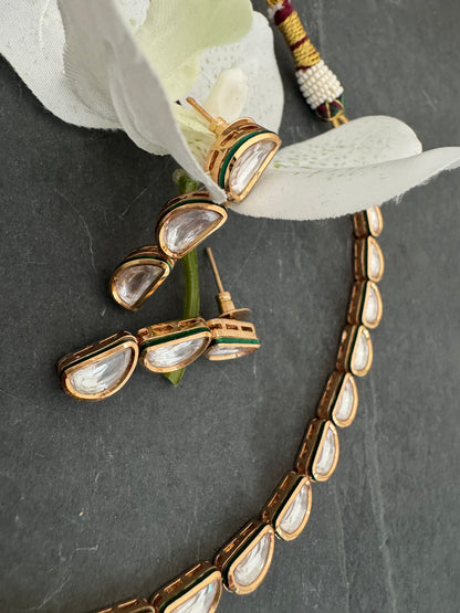 LARA KUNDAN STRING NECKLACE SET