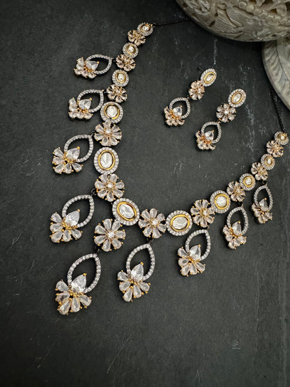 VERA TWO-TONE VICTORIAN CZ NECKLACE SET