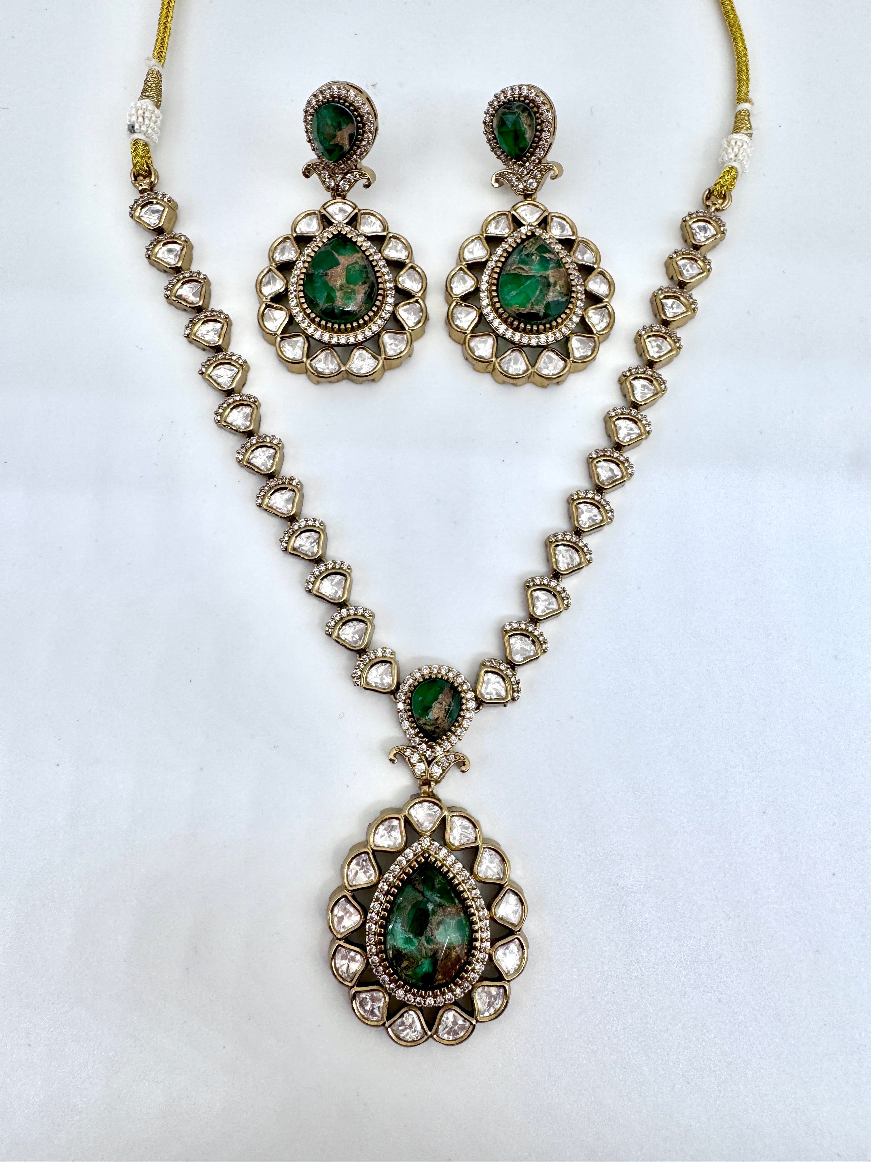 Devika Green Agate Pendant Necklace Set – Tinted Teal
