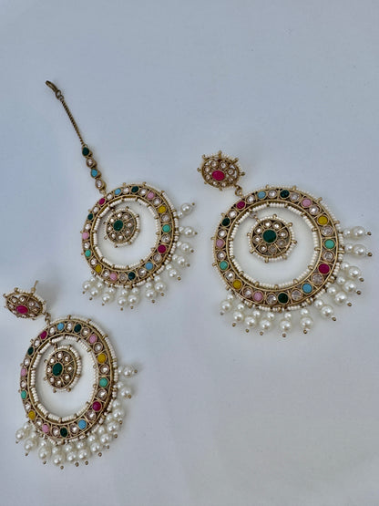 Amber Geometric Earrings Mangtika Set