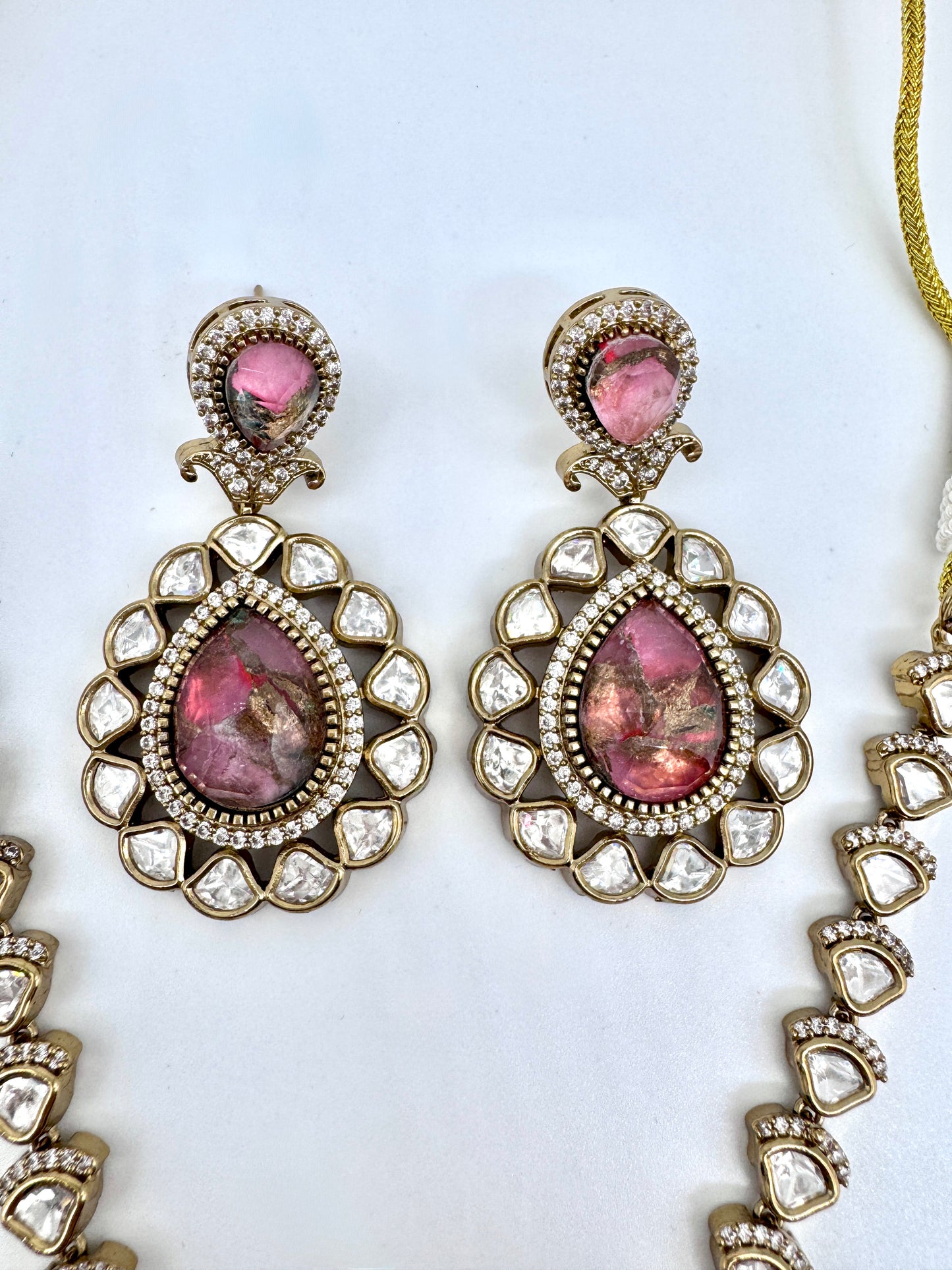 Devika Pink Agate Pendant Necklace Set