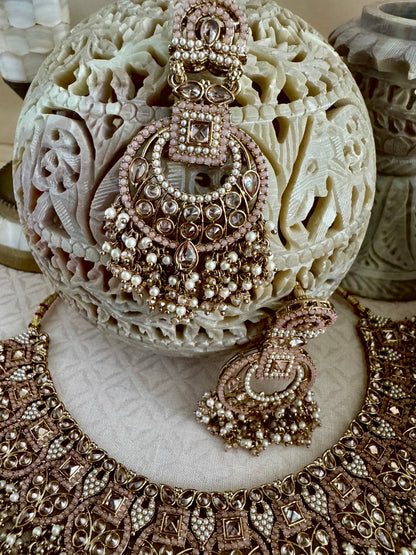 LEAH LIGHT PINK NECKLACE SET