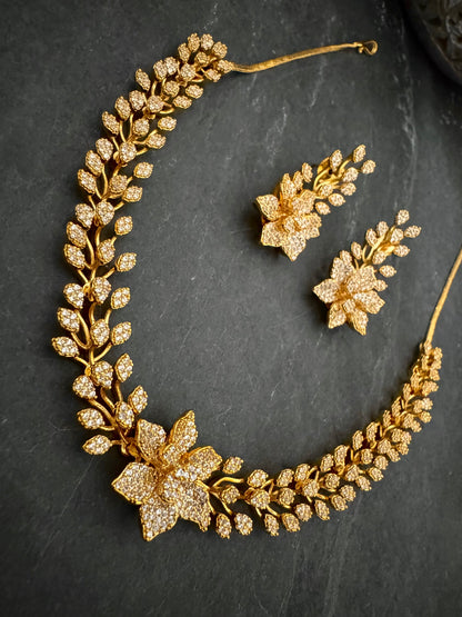 MIA CZ FLORAL GOLD NECKLACE SET