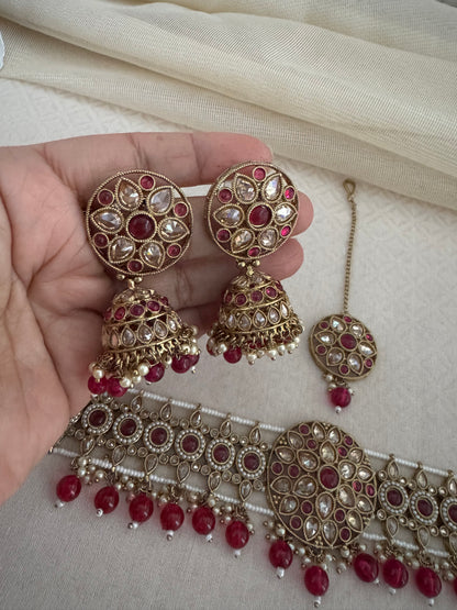 INAYA RUBY RED CHOKER SET