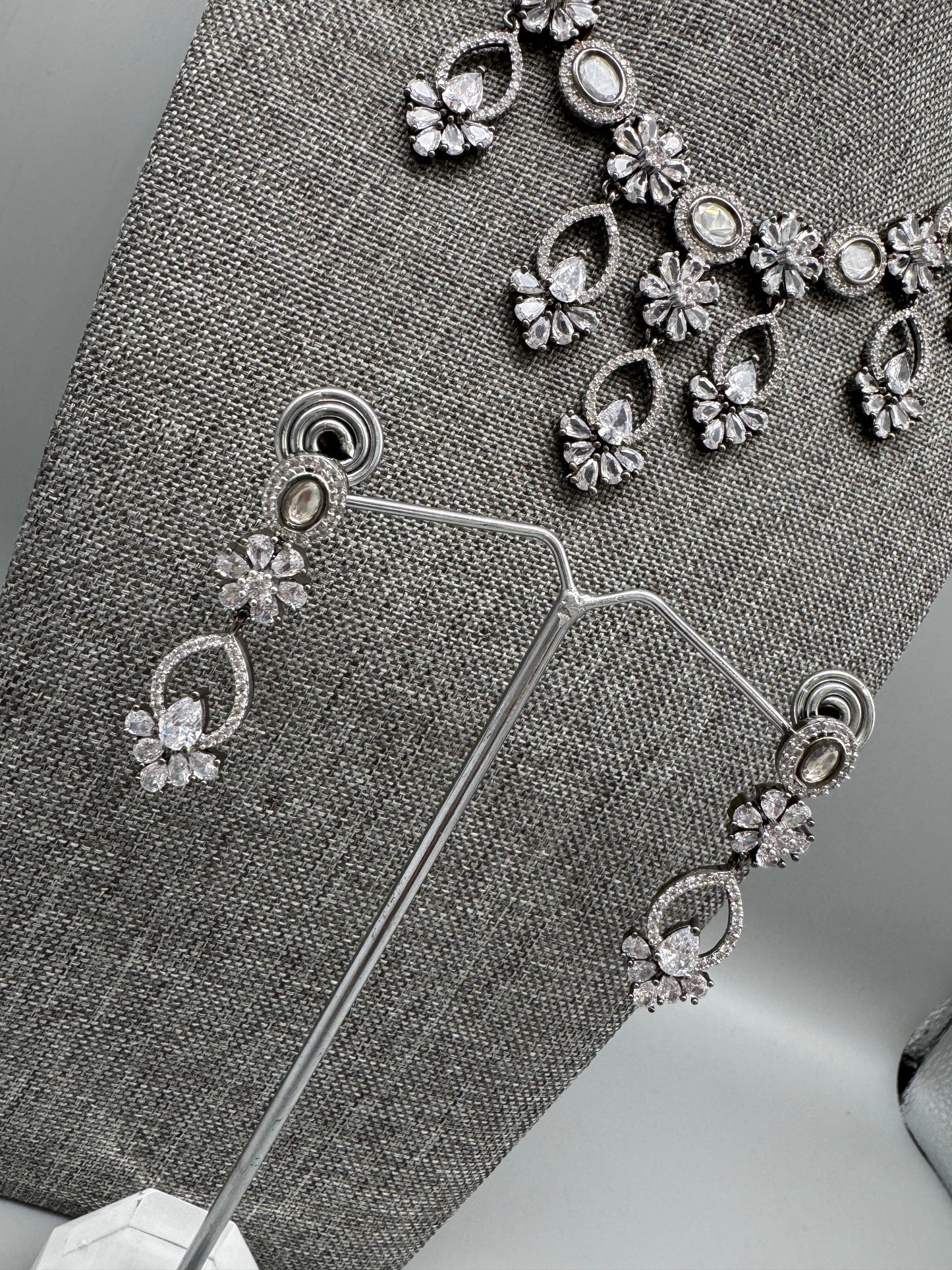 VERA VICTORIAN CZ NECKLACE SET