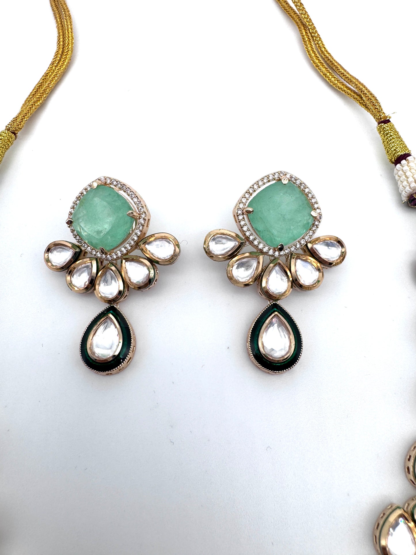 Sayani Green Chalcedony Kundan Necklace Set