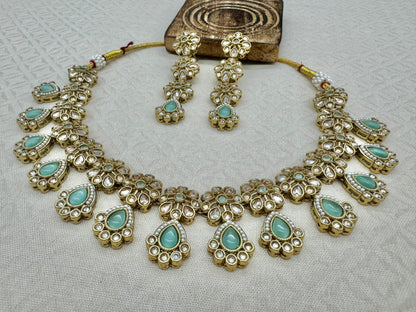 RIMAYA PASTEL GREEN NECKLACE SET