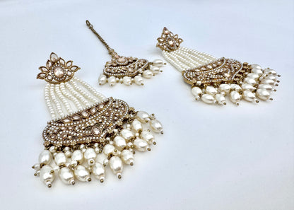 Gazal Pearl Earrings Mangtika Set