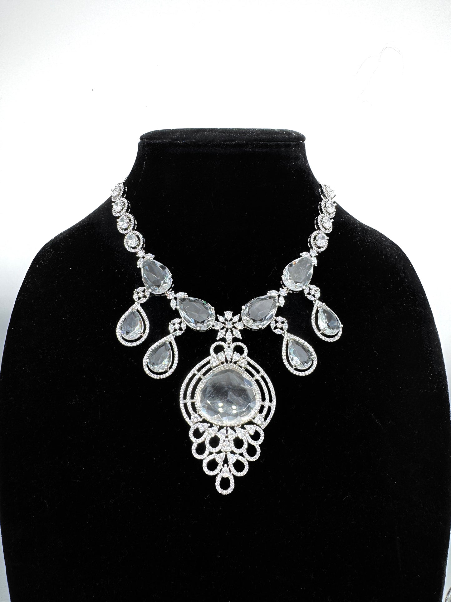 SARA CZ POLKI NECKLACE SET