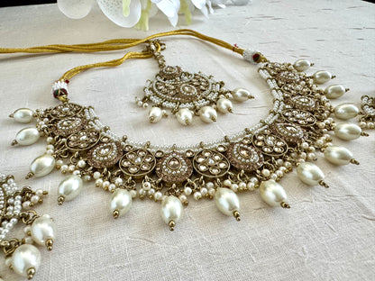 Shawna Pearl necklace set