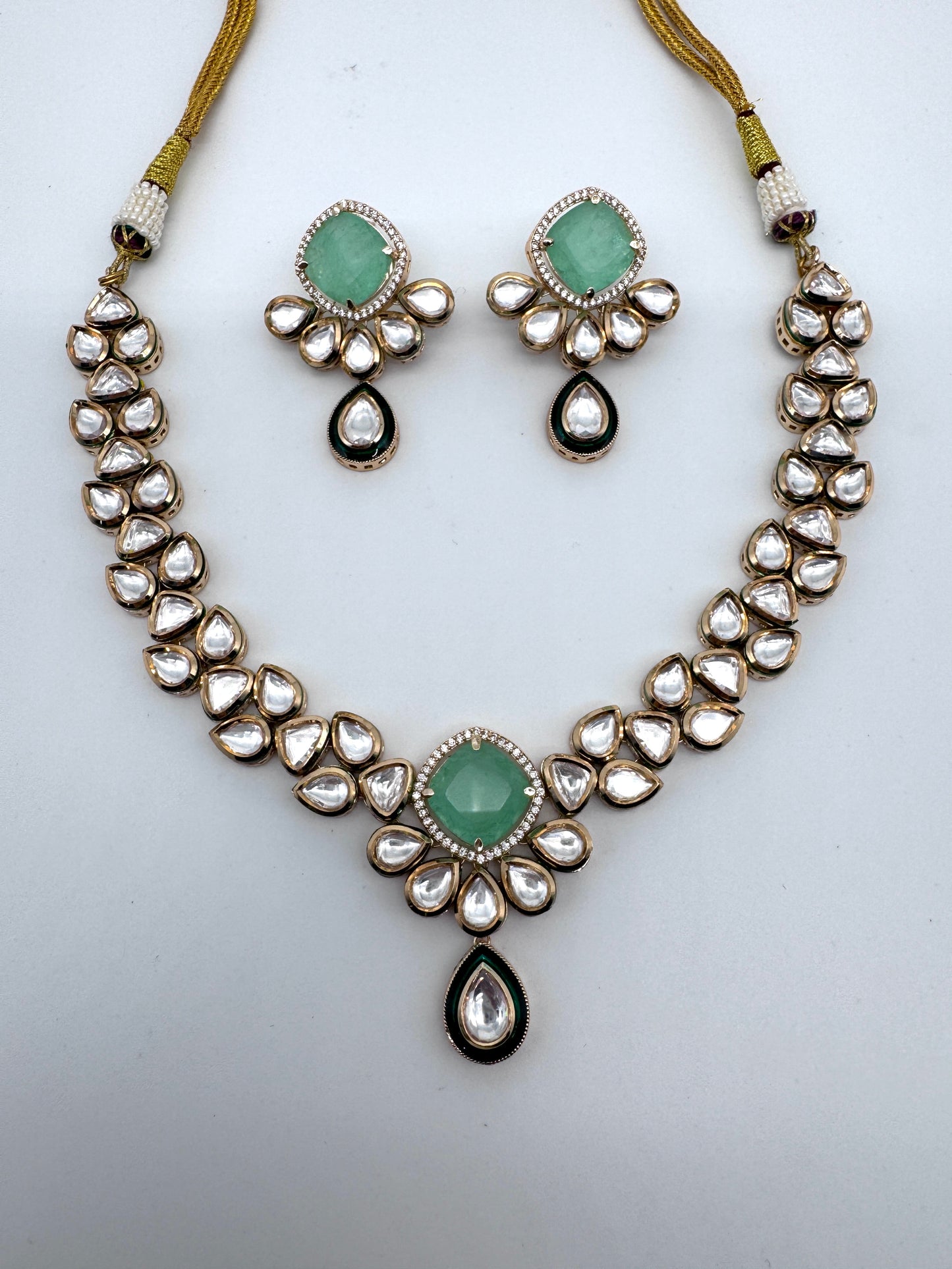 Sayani Green Chalcedony Kundan Necklace Set
