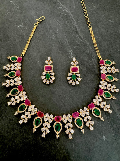 JAYA RUBY EMERALD NECKLACE SET