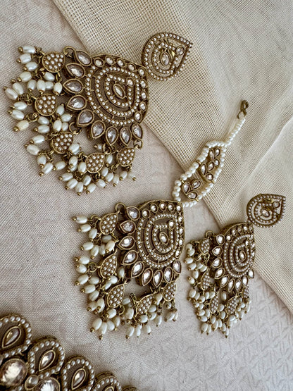 ALISHA BOHO PEARL FRINGE CHOKER SET