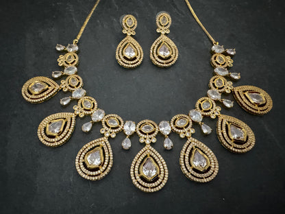 SARA POLKI CZ GOLD NECKLACE SET