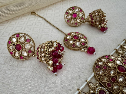 INAYA RUBY RED CHOKER SET