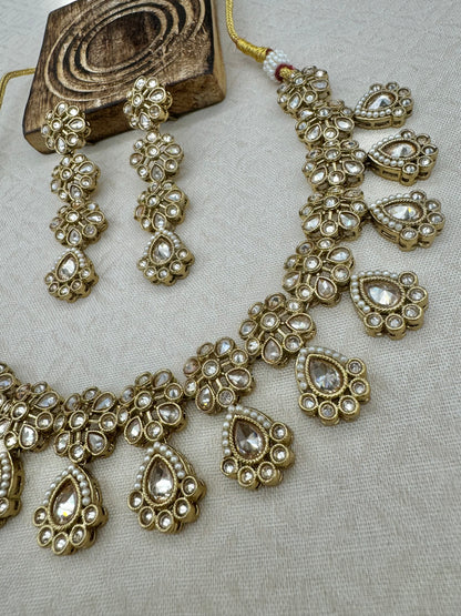 RIMAYA ANTIQUE GOLD NECKLACE SET