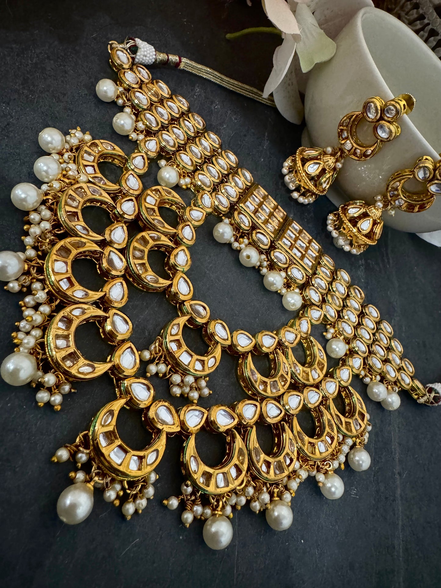 DEVI GOLD KUNDAN CHOKER SET
