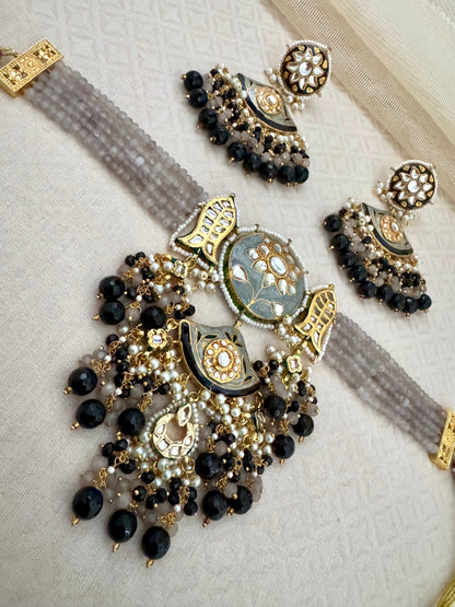 ESHA MEENAKARI GRAY-BLACK CHOKER SET