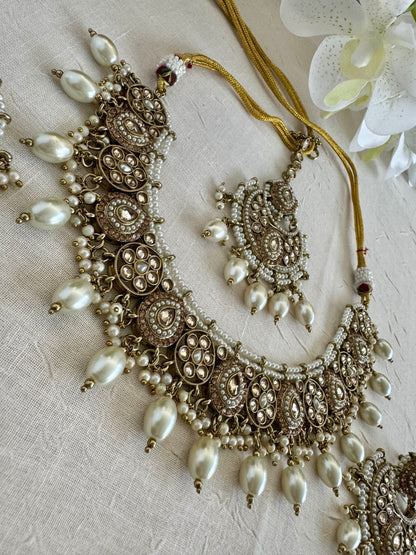 Shawna Pearl necklace set