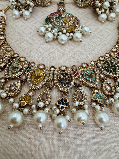ANVI NAVRATAN NECKLACE SET
