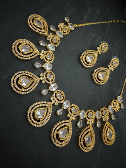SARA POLKI CZ GOLD NECKLACE SET