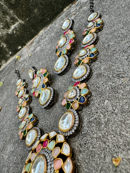 RESHMA POLKI NAVRATAN VICTORIAN NECKLACE SET