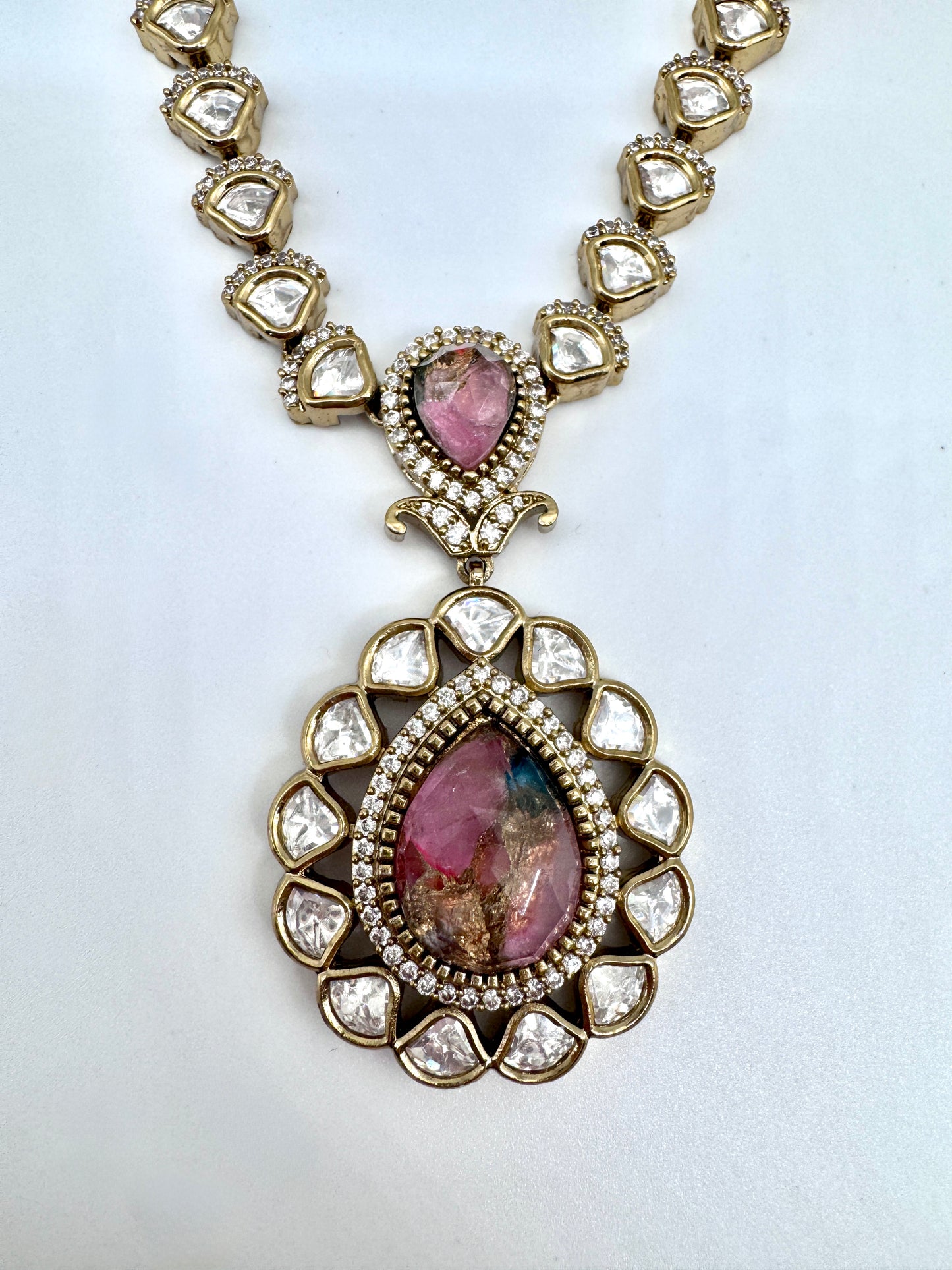 Devika Pink Agate Pendant Necklace Set