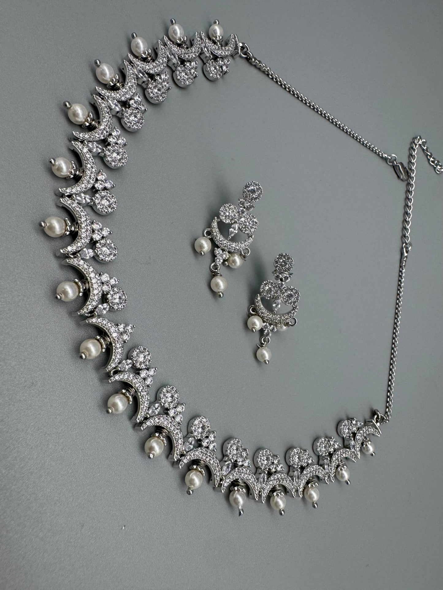 DIVA CZ SILVER NECKLACE SET