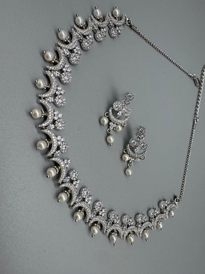 DIVA CZ SILVER NECKLACE SET