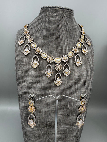 VERA TWO-TONE VICTORIAN CZ NECKLACE SET