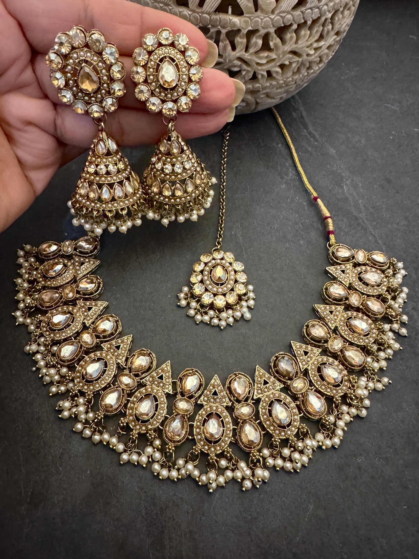 GINA GEOMETRIC NECKLACE SET