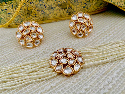 AAMEYA POLKI PEARL CHOKER SET