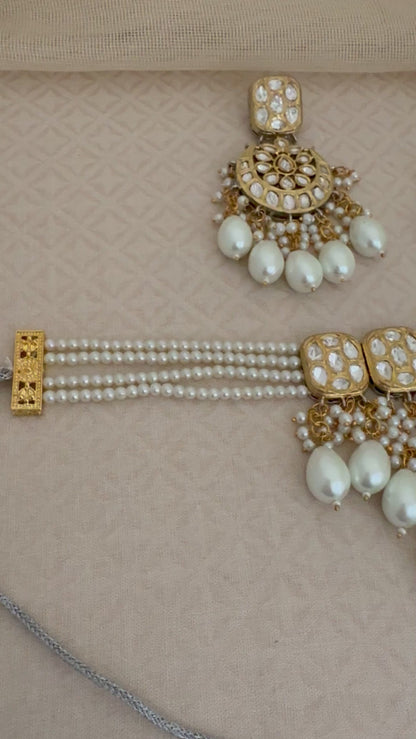 ANJALI KUNDAN CHOKER SET